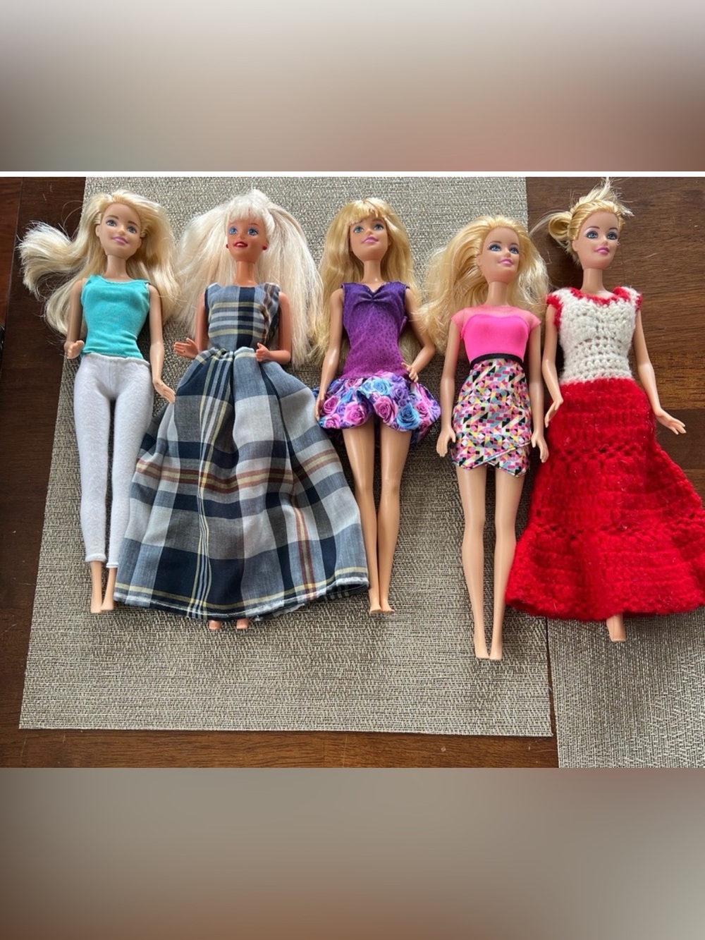 Barbie collection.  Fashion‎ Doll Set with Colorful Outfits